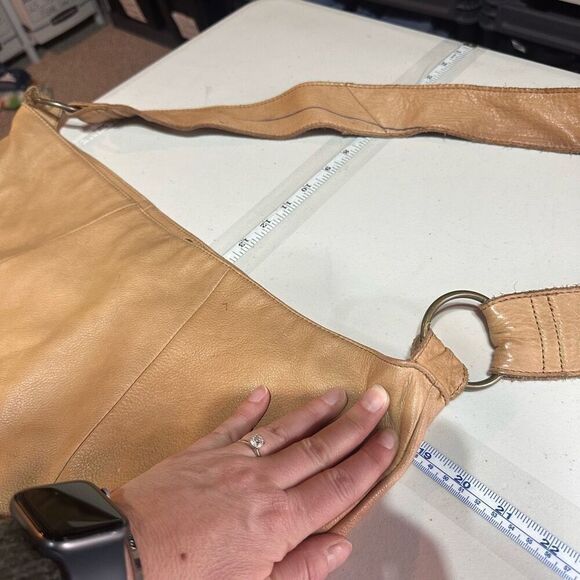 Vintage Y2K Old Navy Leather Large Tan Satchel hobo Bag Purse Single Strap Boho - Picture 13 of 13